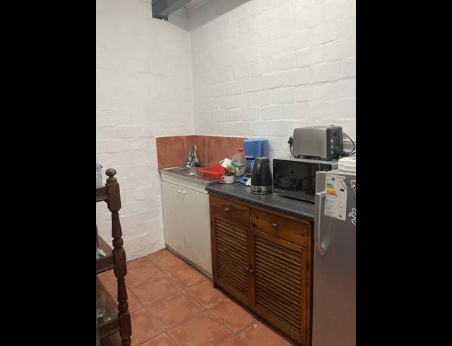 300M² WAREHOUSE RENTED IN CAPRICORN